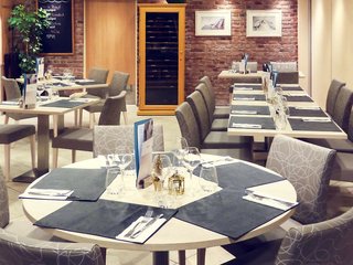 mercure abbeville centre porte de la baie de somme