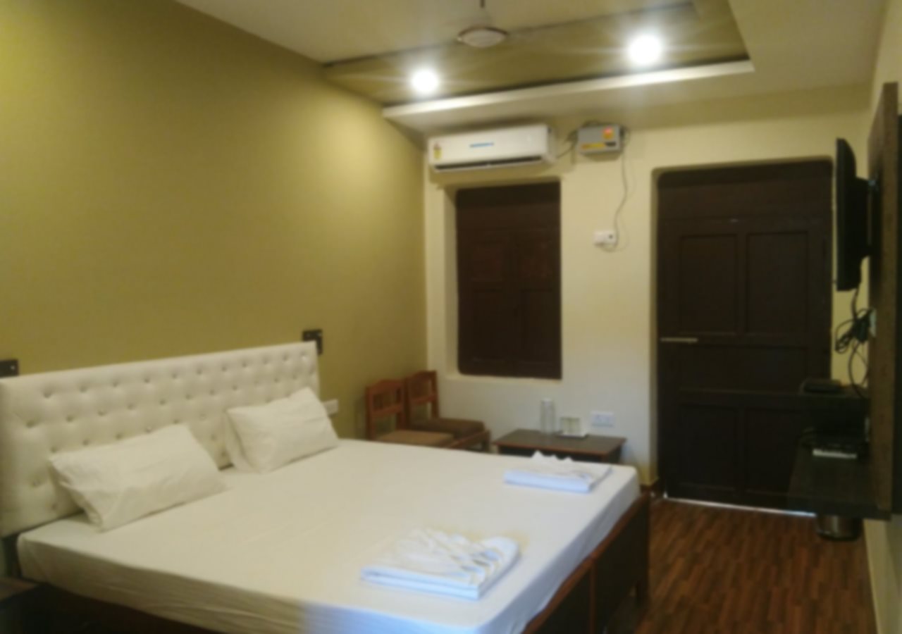 hotel gokul grand