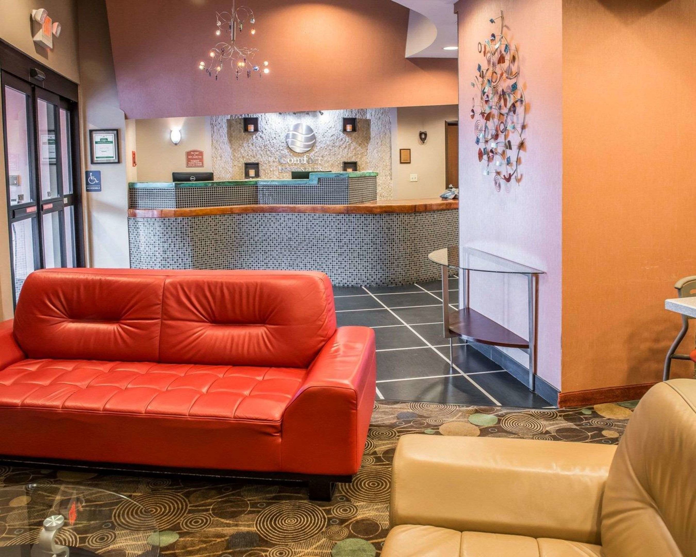 hometowne studios and suites by red roof washington