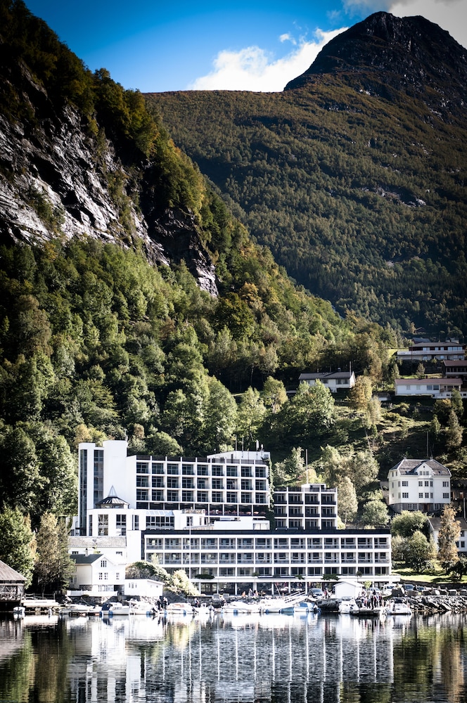 havila hotel geiranger