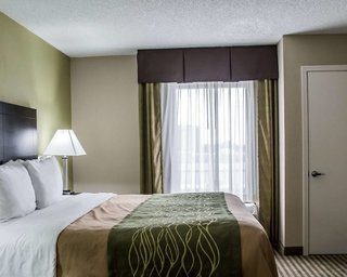 Comfort Inn & Suites St. Pete - Clearwater International Airport,Clearwater Beach>>Clearwater,3 star