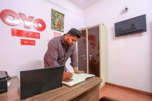 spot on hotel om kanha