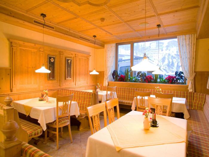 hotel alte post