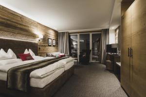 Schwarzer Adler,Landeck>>Flirsch,5 star