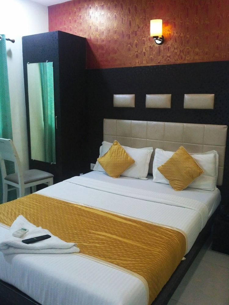 hotel avenue