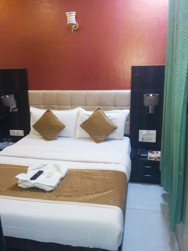 hotel avenue