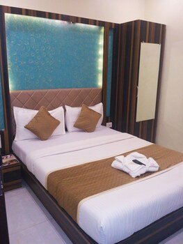hotel avenue