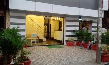 hotel avenue