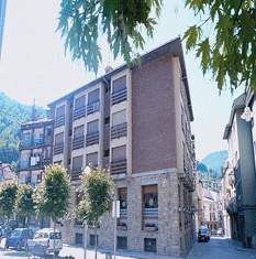 hotel els cacadors de ribes