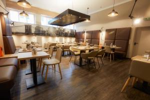 Manhattan Hotel,Frankfurt>>Bahnhofsviertel,4 star