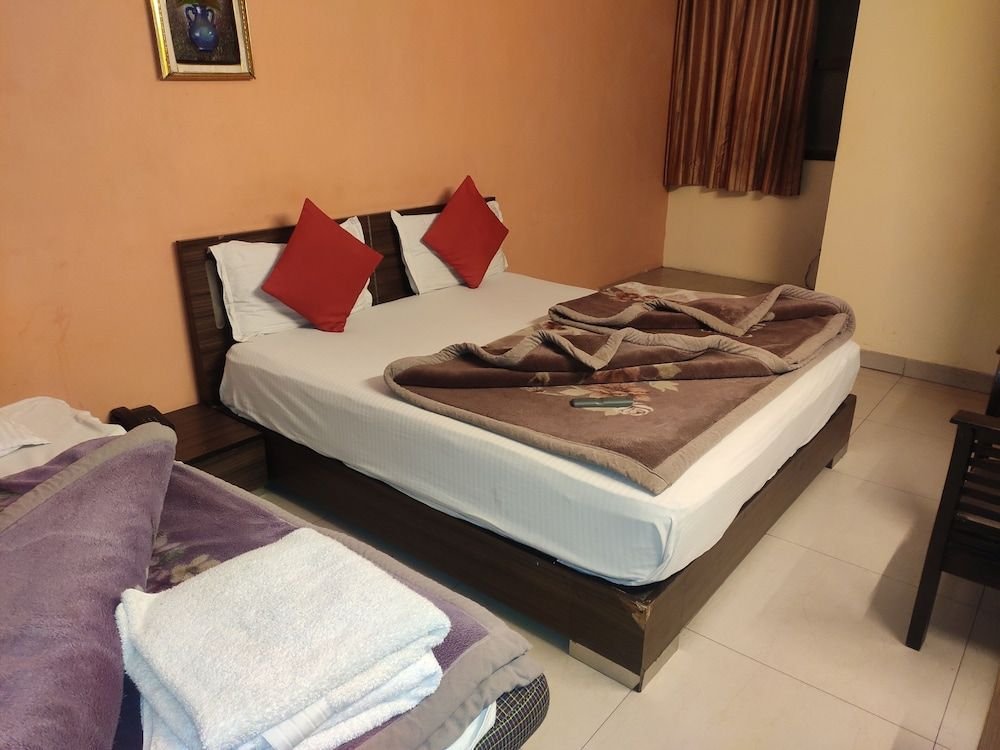 Hotel Trio Tourist,New Delhi>>Delhi,3 star