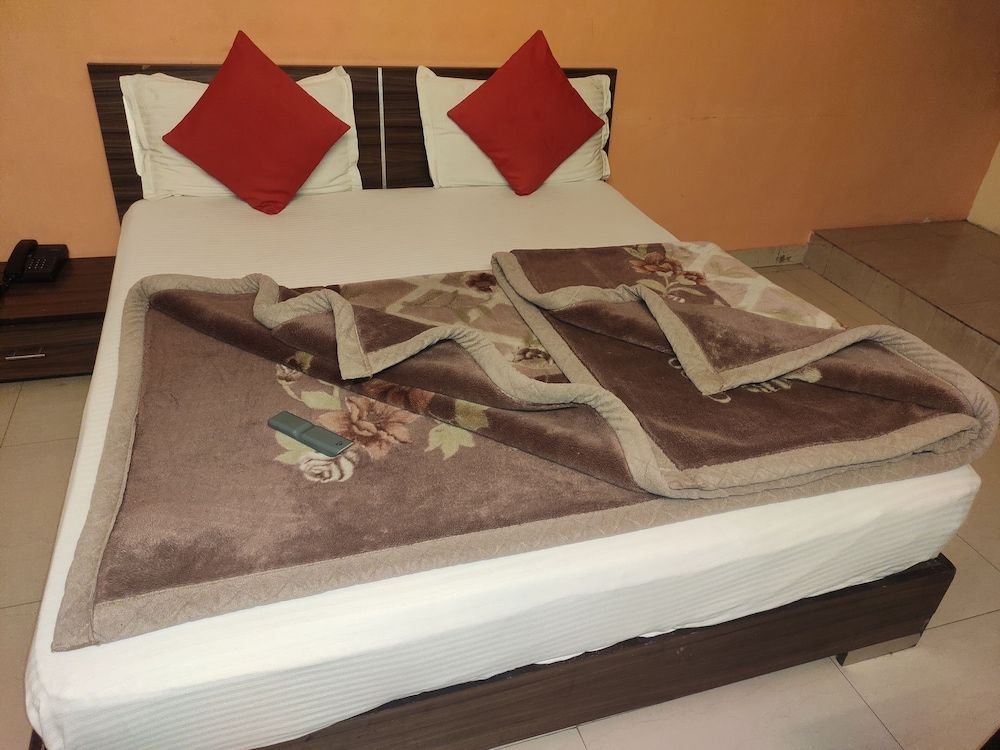 Hotel Trio Tourist,New Delhi>>Delhi,3 star