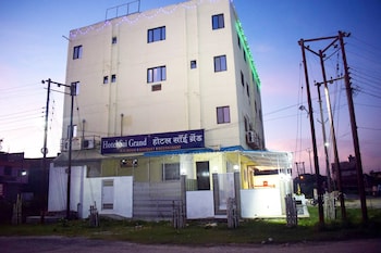 hotel sai grand