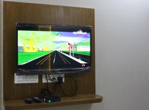 olivia inn and suites