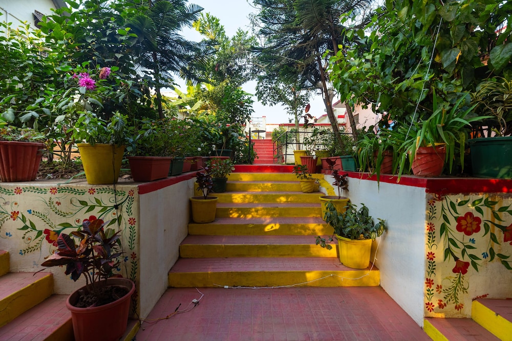 hotel sanand heritage mount abu