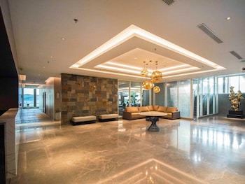 nuanza hotel and convention