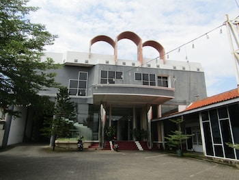 hotel kencana jaya