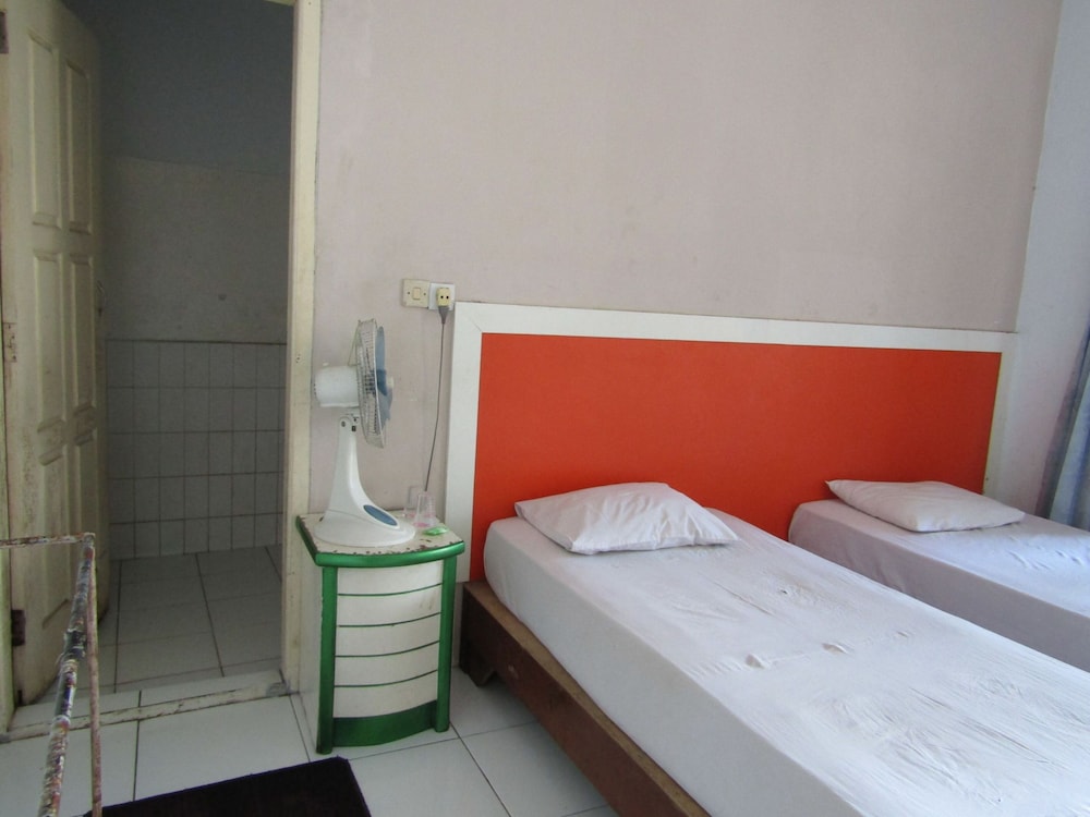 hotel kencana jaya