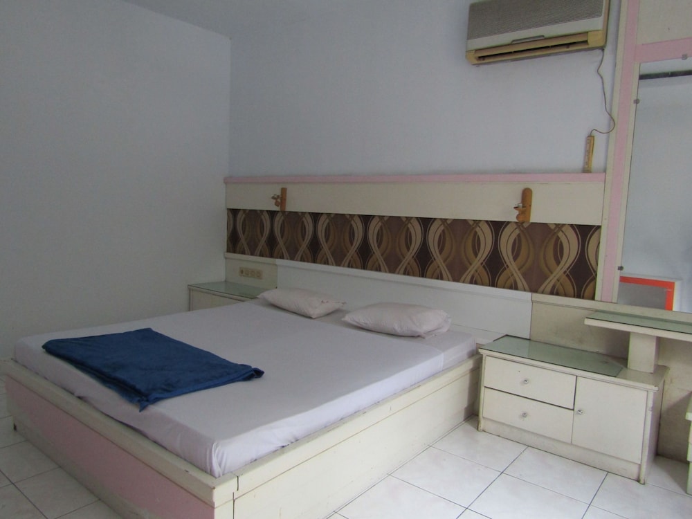 hotel kencana jaya