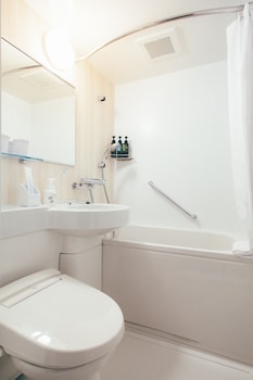 kuretake inn premium meieki minami