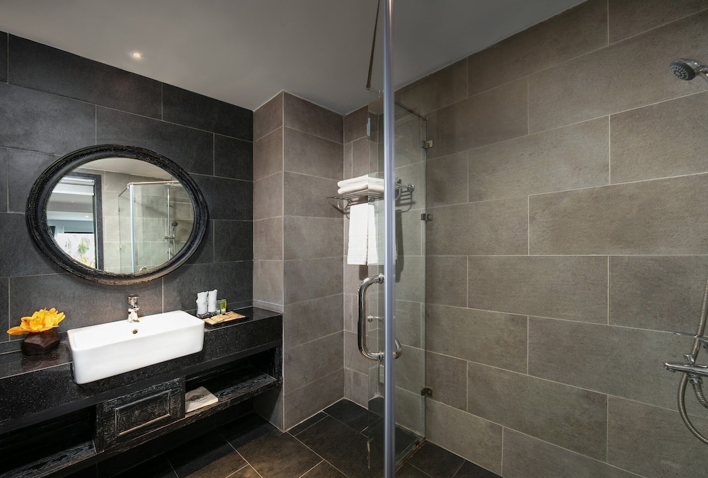 shining riverside hoi an boutique and spa