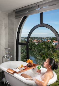 shining riverside hoi an boutique and spa