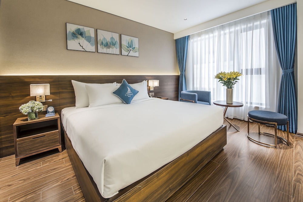 canvas danang beach hotel