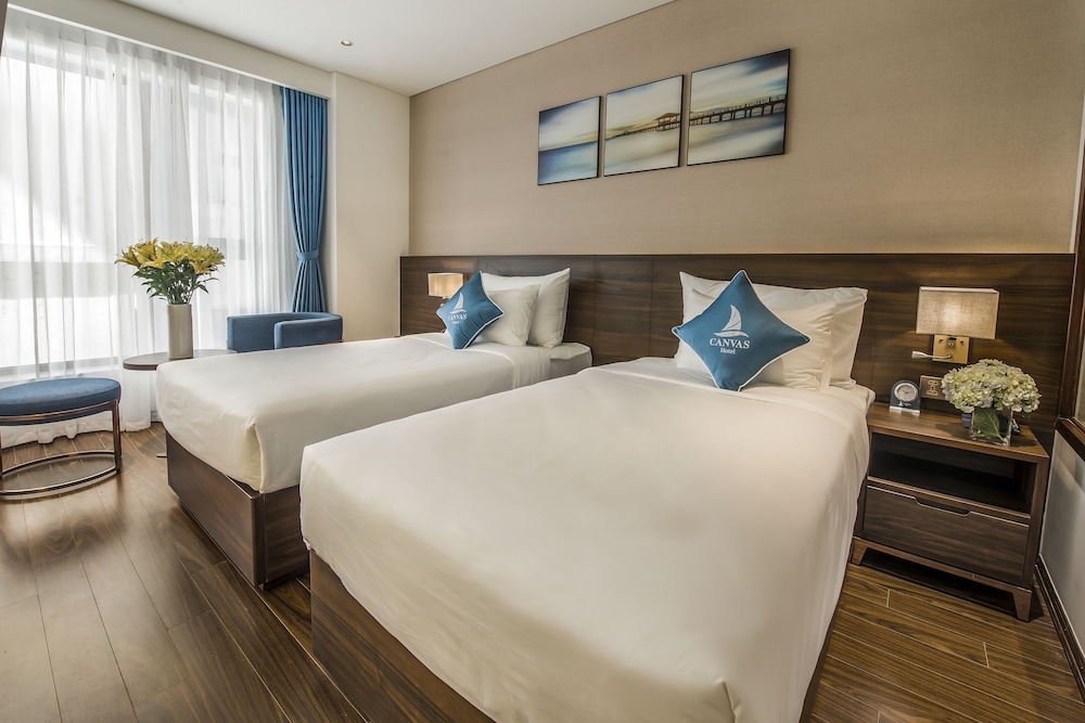 canvas danang beach hotel