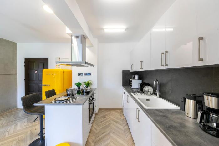 castle holiday apartments