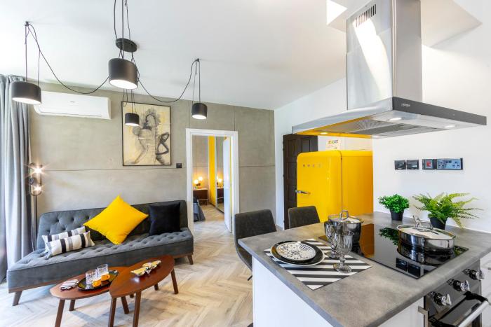 castle holiday apartments