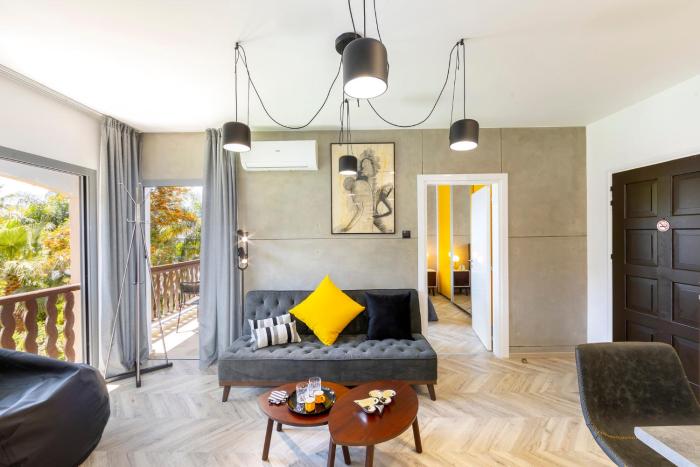 castle holiday apartments