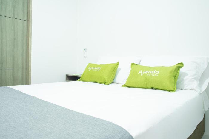 hotel ayenda house concepcion 1317