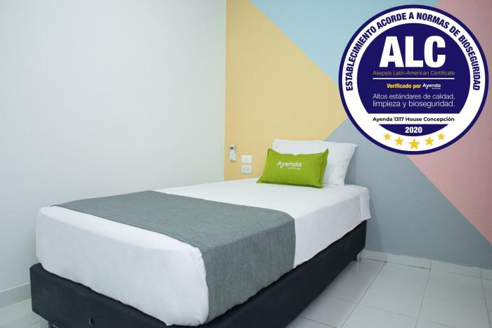 hotel ayenda house concepcion 1317