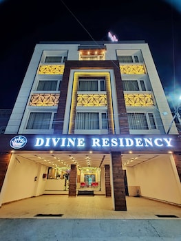 hotel divine residency