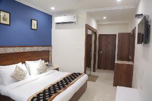 Executive Club,Bareilly,4 star
