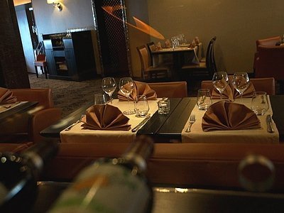 Le Mouton Blanc,Hauts-De-France>>Cambrai,3 star