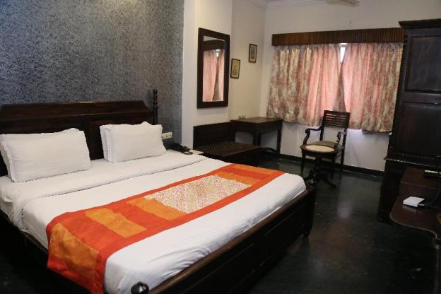 hotel devansh by inspira