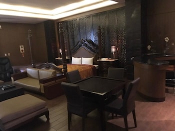 amani spa boutique motel