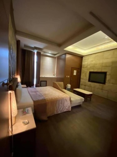 amani spa boutique motel