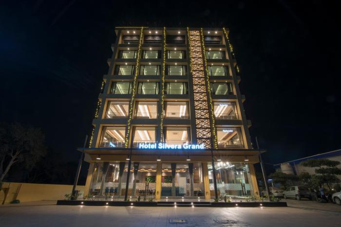 Hotel Silvera Grand,Gujarat>>Ahmedabad,3 star