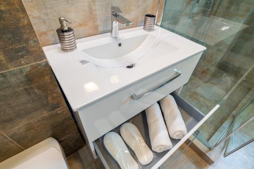 Tci Apartments,,0 star