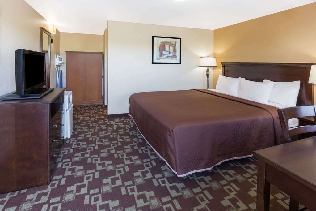 travelodge by wyndham newport