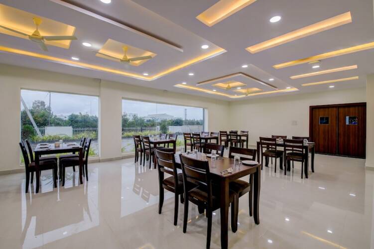 hotel royal suites