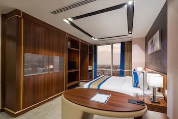 al malqa elite hotel