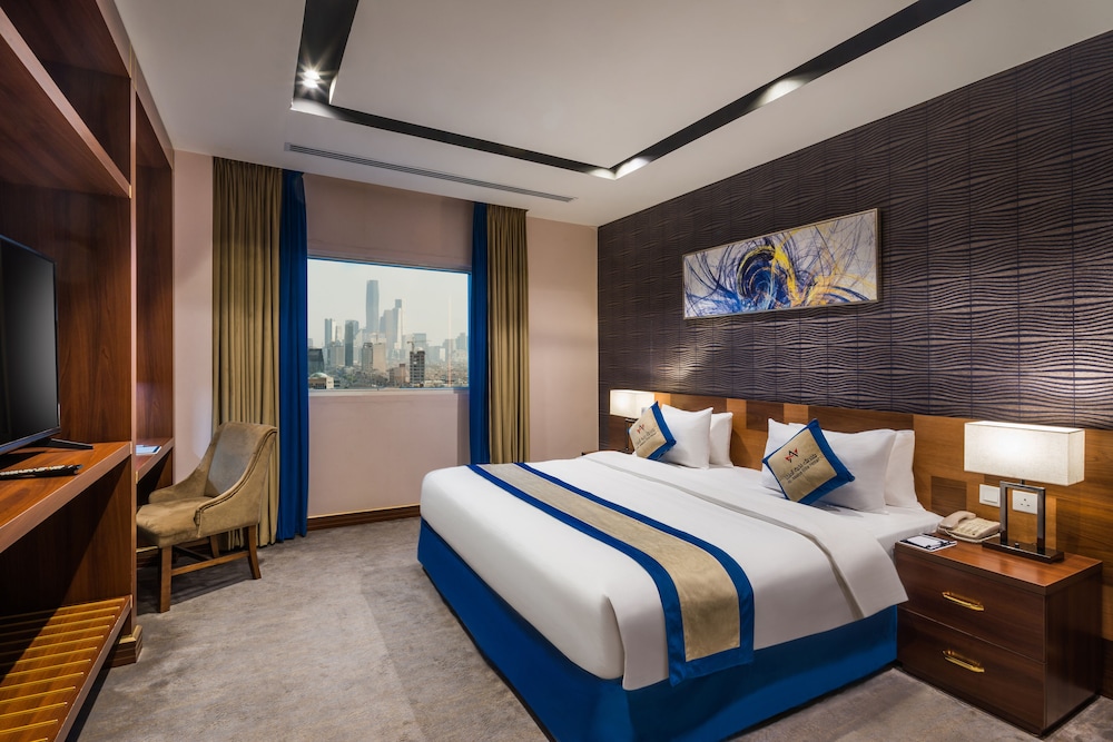 al malqa elite hotel