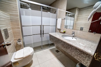 nairoukh hotel aqaba