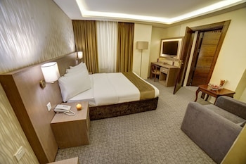 nairoukh hotel aqaba