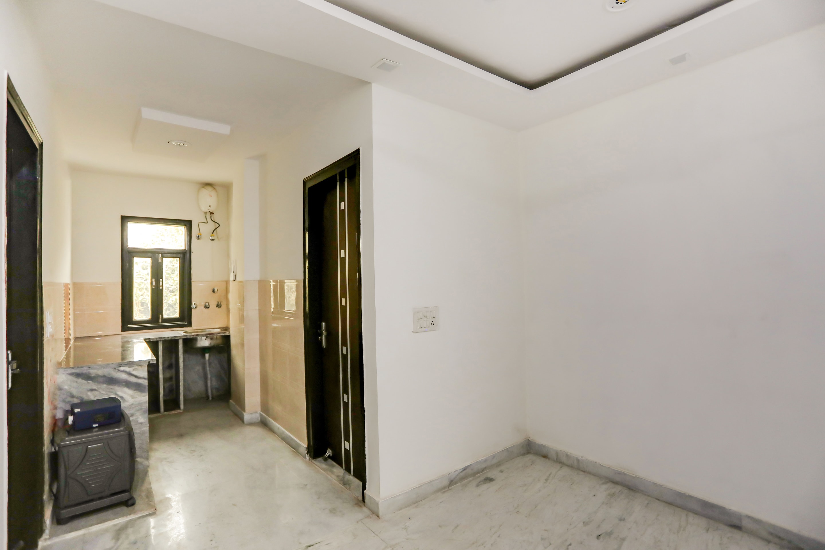 hotel o anshun residency near mk cinemas rohini