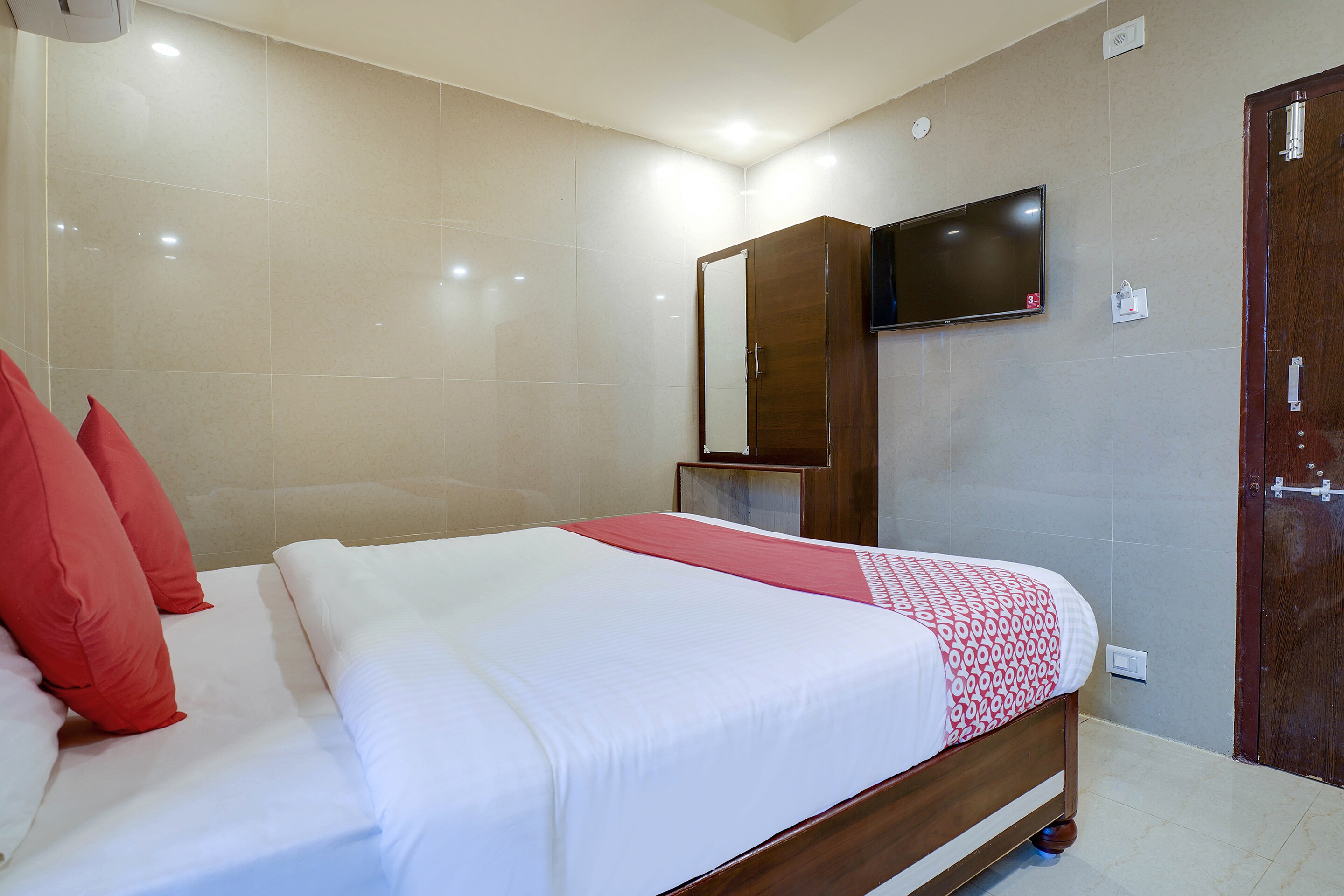 oyo 46788 balaji residency