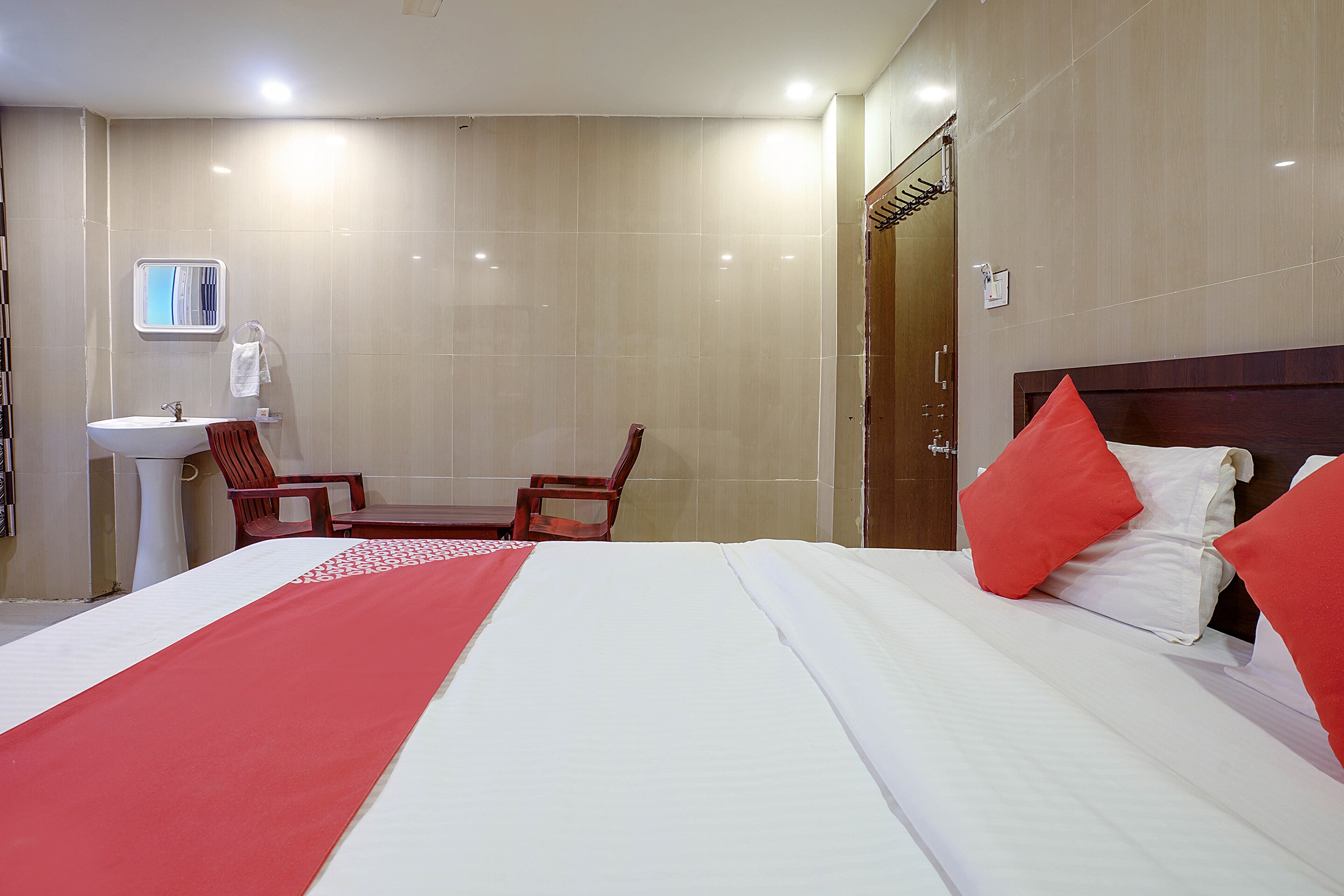 oyo 46788 balaji residency